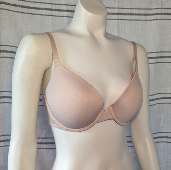 PINK Wear Everywhere Nude‎ Push Up Bra - Picture 1 of 7